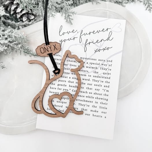 Wholesale Personalized Pet Ornaments & Car Charms with Story Cards | Custom Wooden Gifts for Pet Lovers - Embellish My Heart