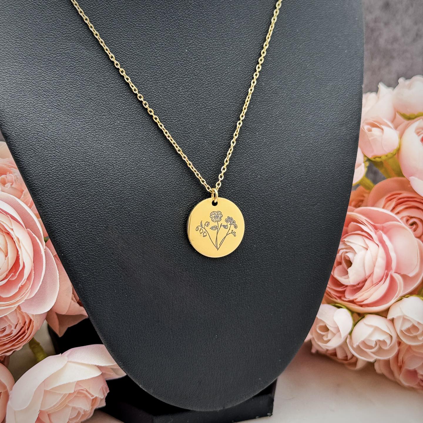 Birth Flower Pendant Necklace – Personalized Keepsake - Embellish My Heart