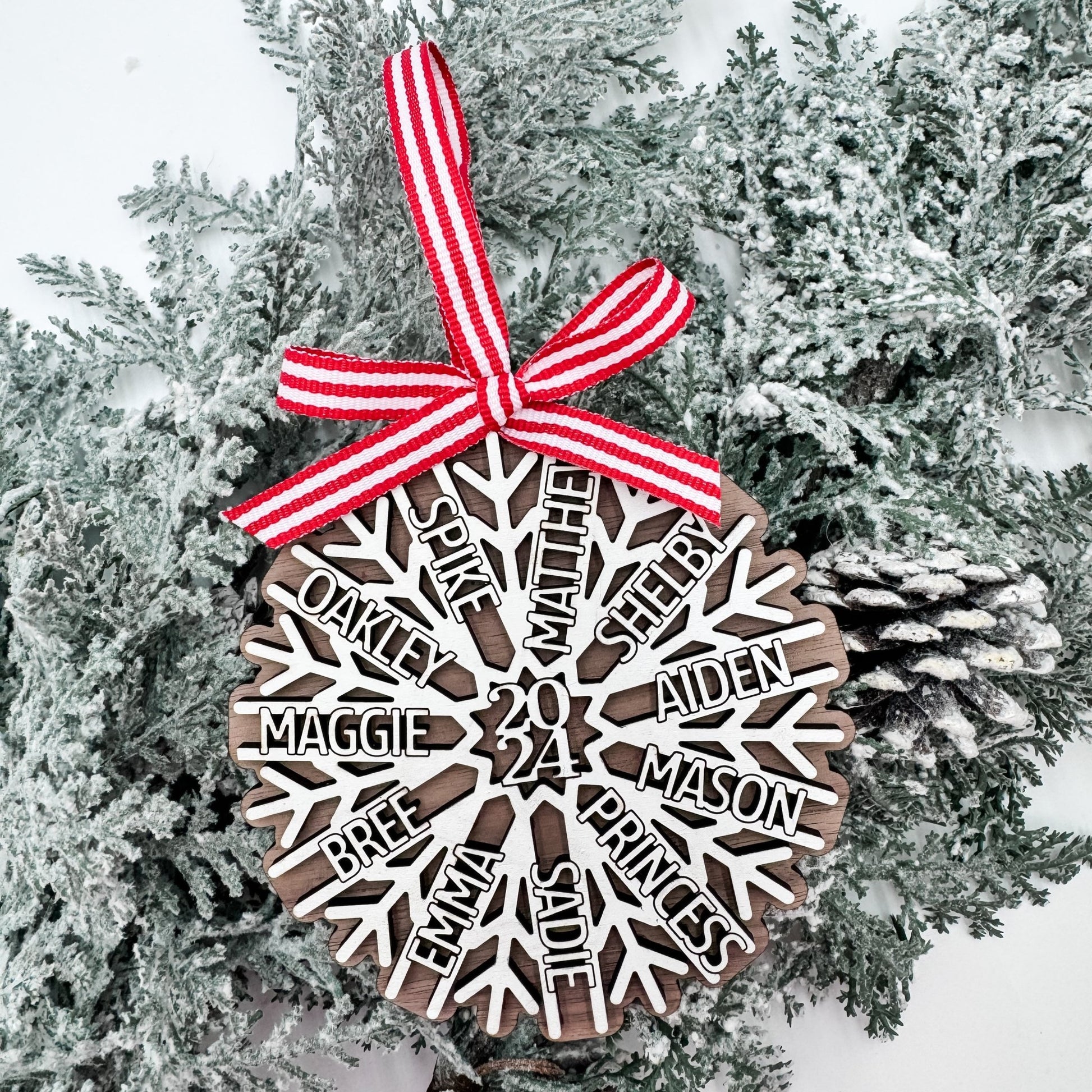 Family Snowflake Ornament - Christmas Tree Ornament with Family Names - Christmas Snowflake Name Ornament - Embellish My Heart
