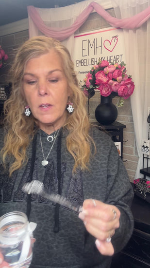 personalized_wedding_bubble_wand_demo.mp4