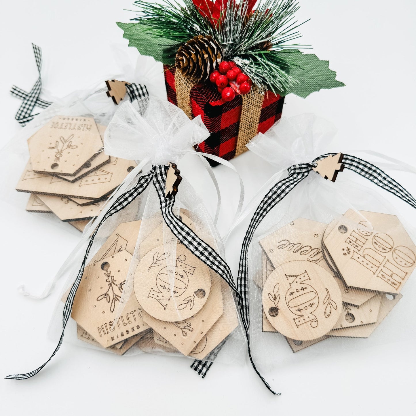Wooden Christmas Gift Tags – Set of 10 - Embellish My Heart